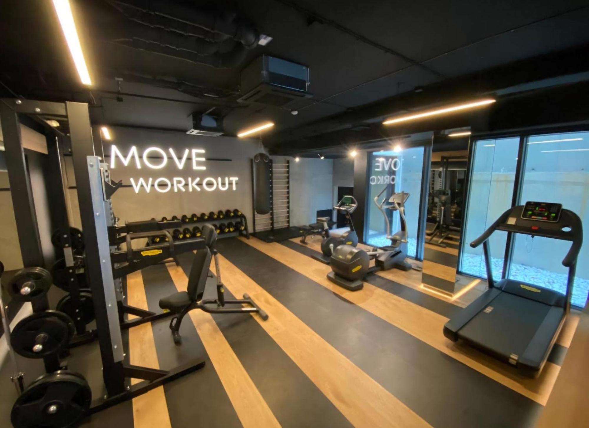Deluxe Industrial Free Parking, Swimming Pool, Sauna & Gym Krakow